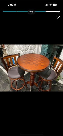 Barstools bar table new in box
