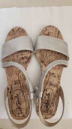 LifeStride Ladies Silver Sandals (7.5 med)