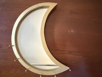 Moon mirror