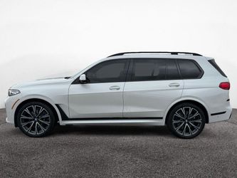 2021 BMW X7