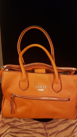 Guess purse new with wallet