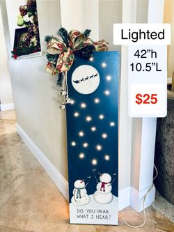 Lighted Snowman Santa Scene Wall leaner greeter Christmas decor