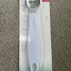 New With Tags Foot Callus Remover / Shaver 
