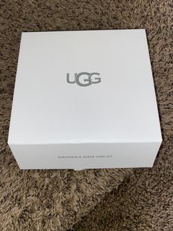 UGG SHEEPSKIN & Suede Care Kit