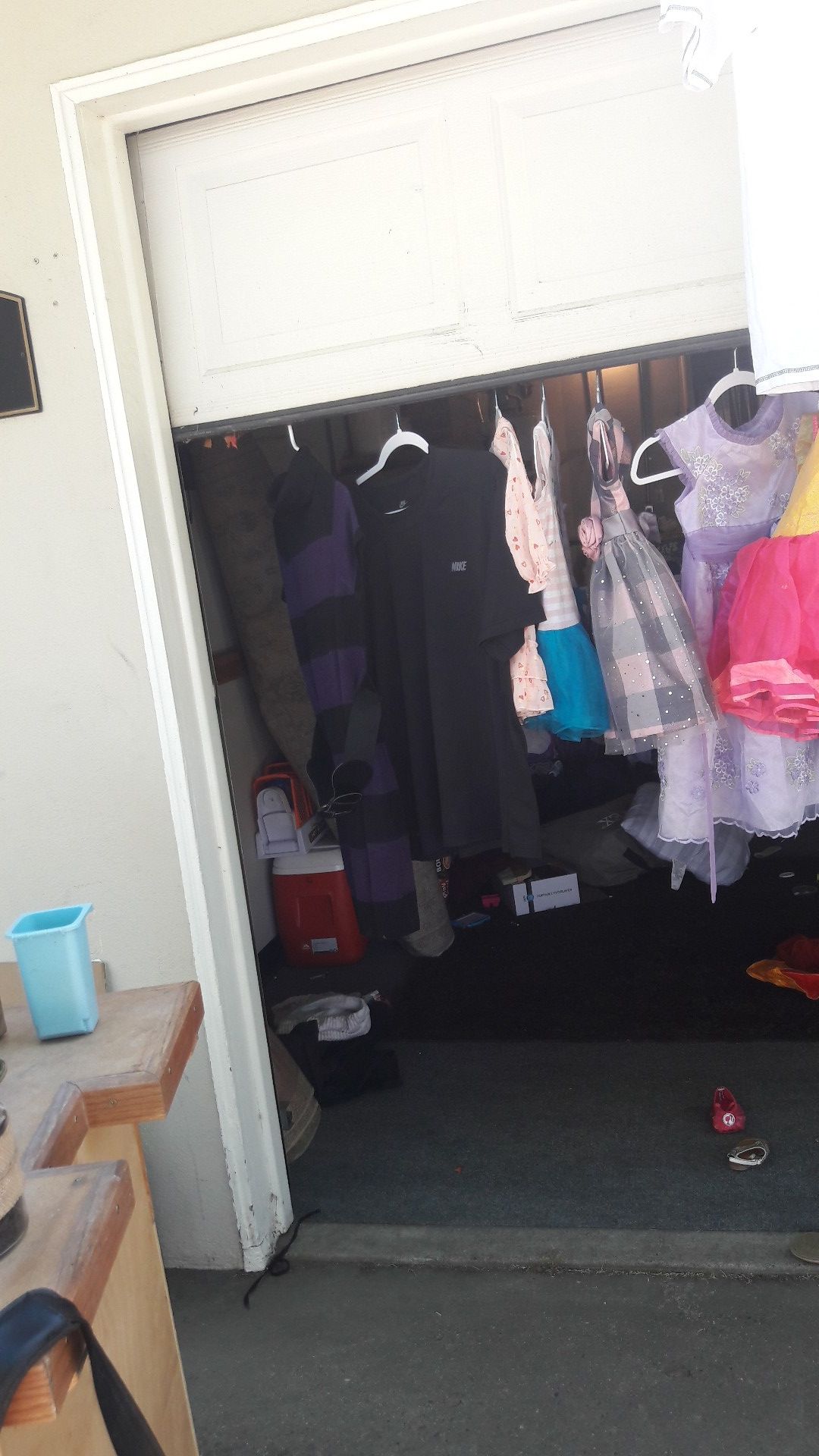 Yard sale come check it out 924 Ramona ave Modesto .ca 95350