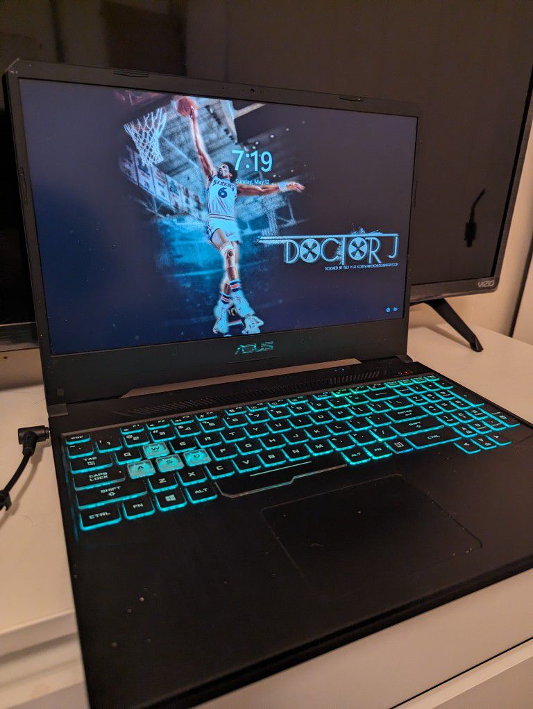 Asus TUF Gaming Laptop, 15.6" Screen With Charger