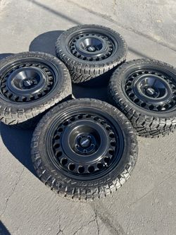 20” Land Rover Tesla BMW Chevy Camaro Corvette Rotiform STL Gloss Black Wheels Rims 5x120