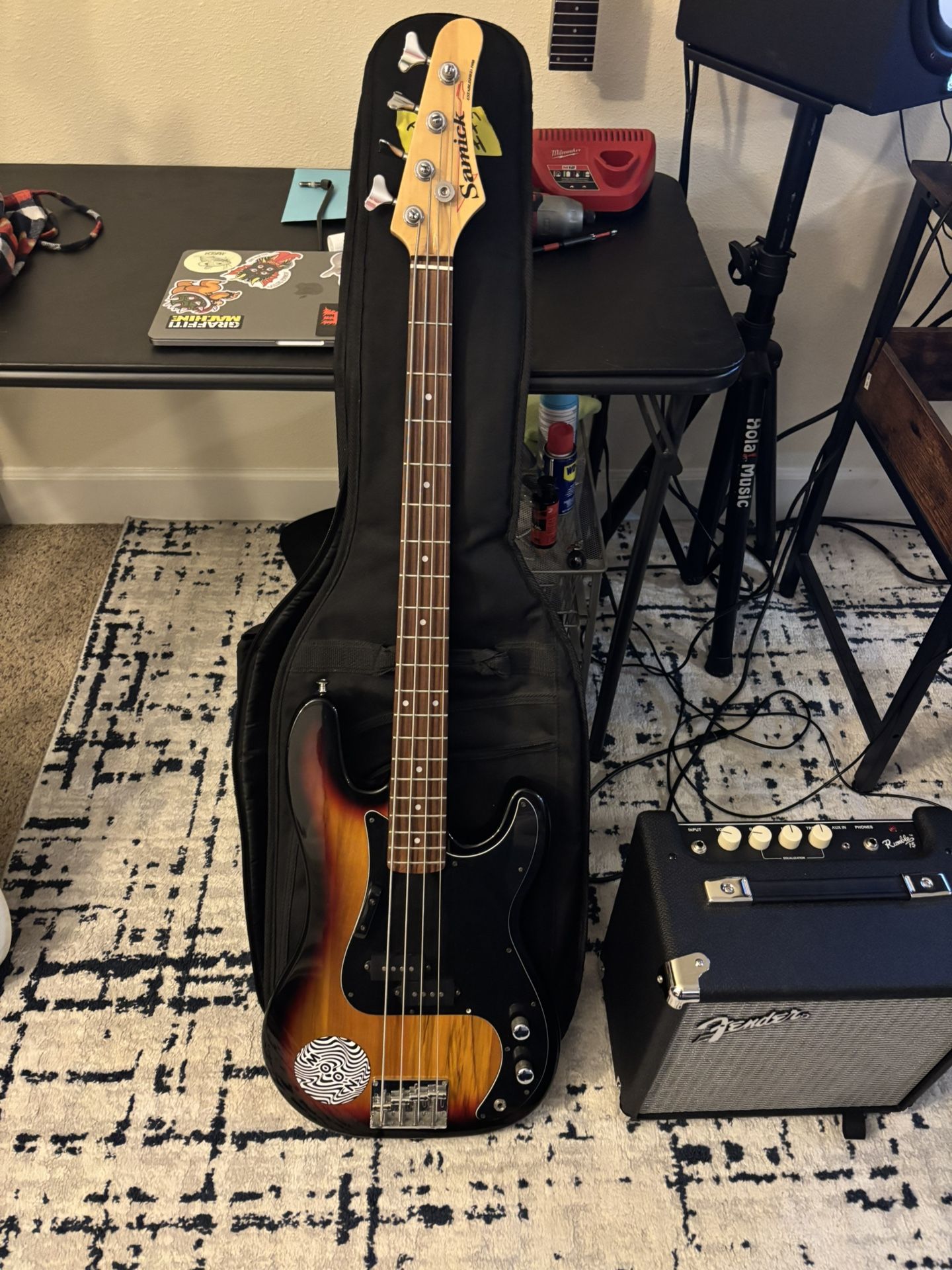 Samick 4 String Bass, Fender Case And Fender Amp