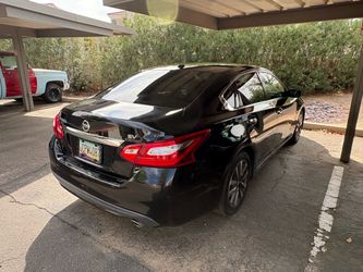 2017 Nissan Altima SV
