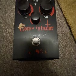 WAY HUGE Conquistador Fuzztortion