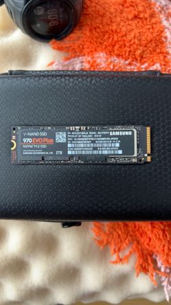 Samsung 970 EVO Plus 2TB NVMe M.2 SSD – PCIe Gen3 x4 – Fast Gaming & PC Upgrade