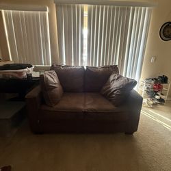 2 Seater Couch w/ Pillows 