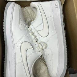 Nike Airforce Size 13US Pre-owned Damage Box 