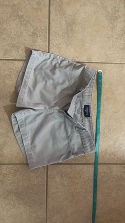 Gray shorts