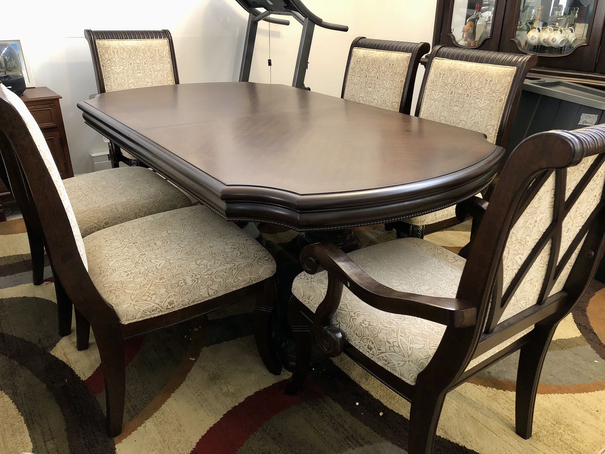 Brown Wooden Extendable  Dinning Table 