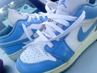 Jordan Air Jordan 1 Youth6
