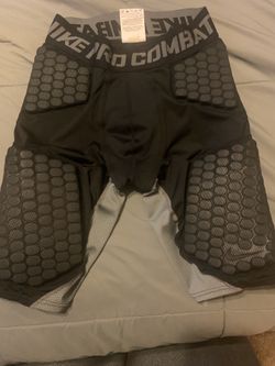 Nike pro combat