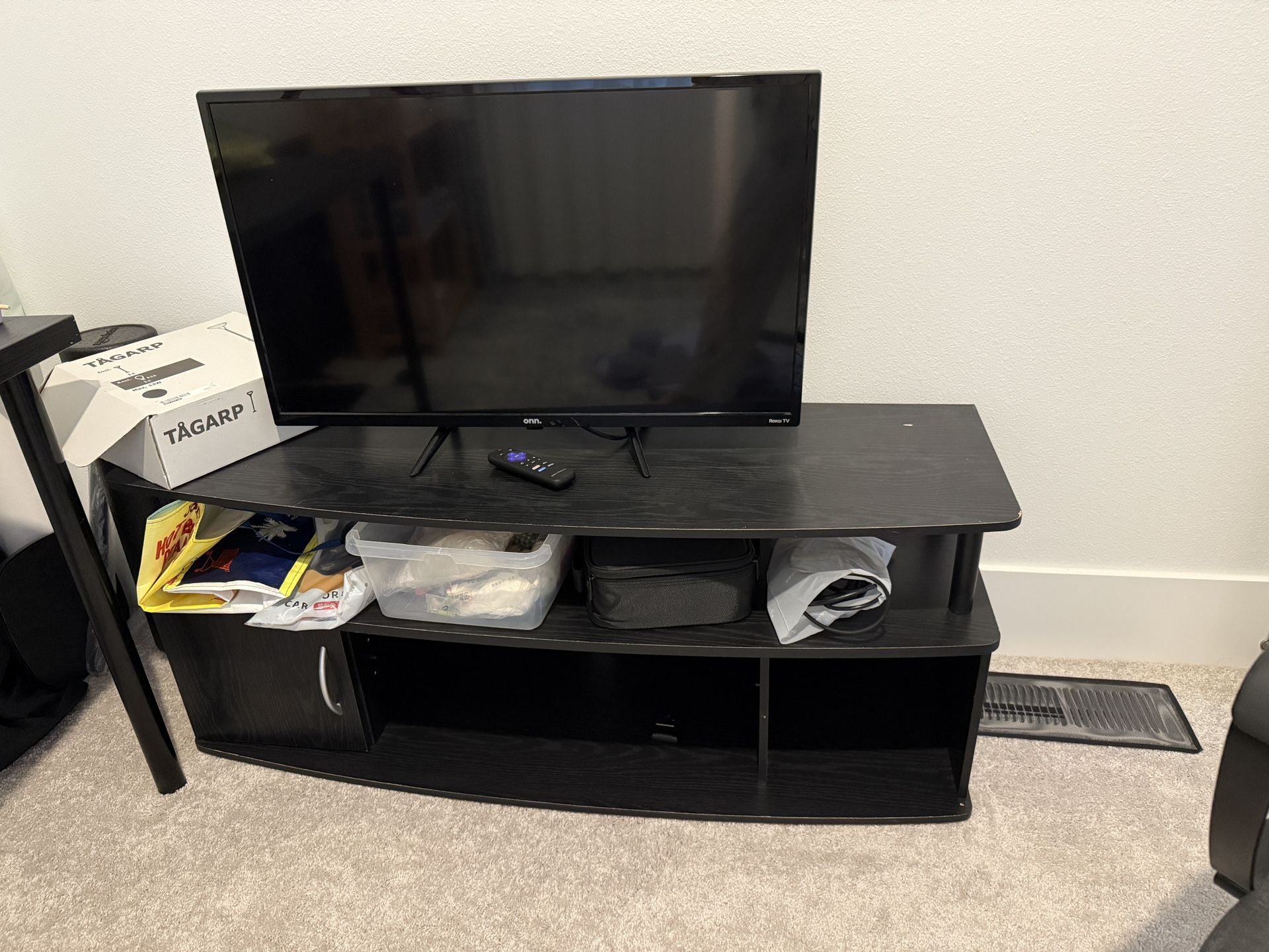 32”TV And TV Stand