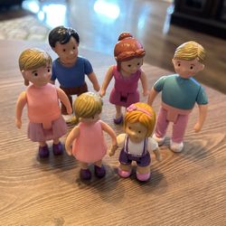 Doll House Family Dolls