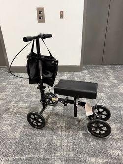 Orthopedic scooter