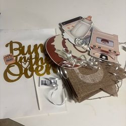 banner and cake topper