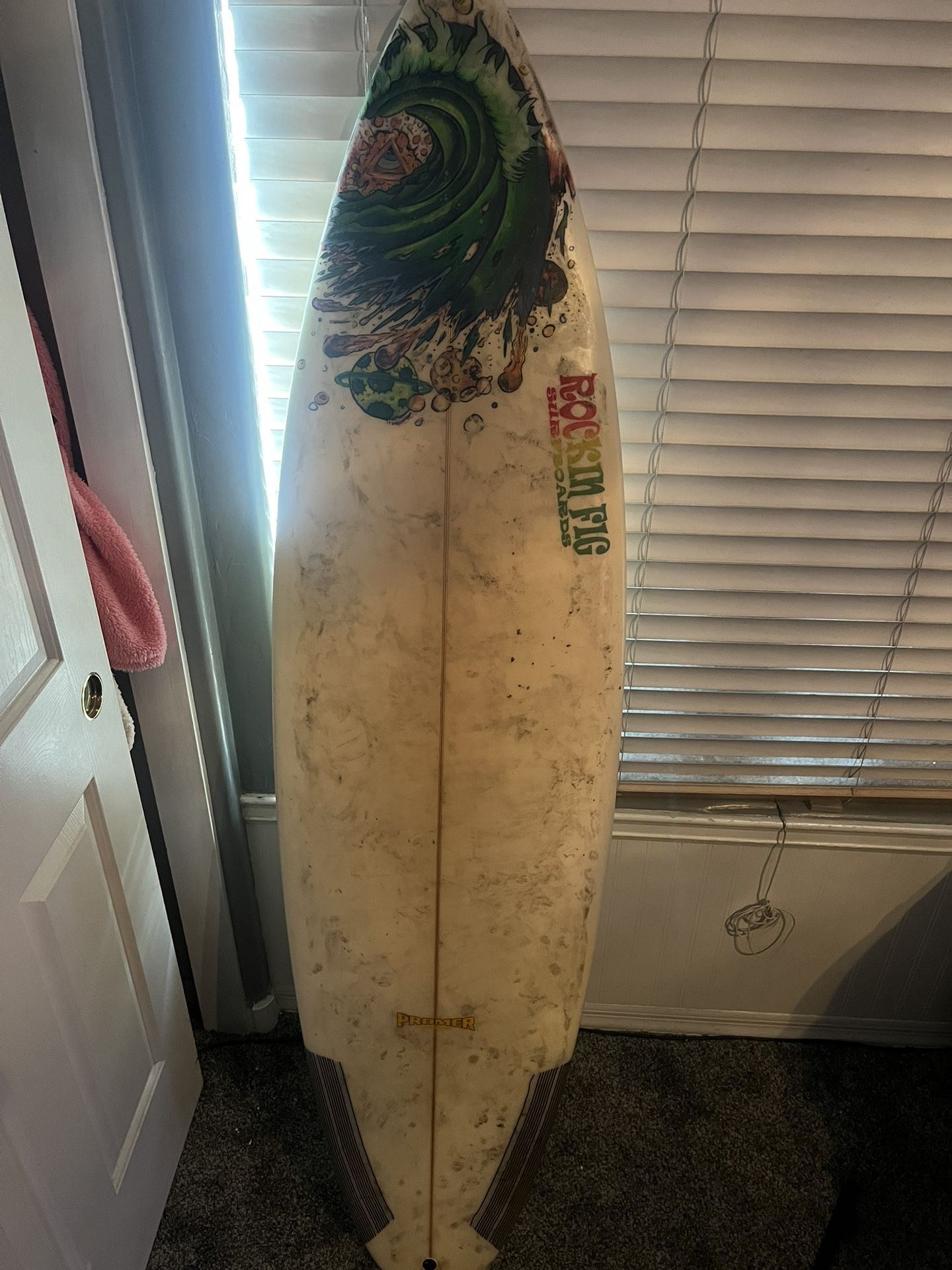 Used Surf Board 