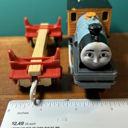 Train Engine Motorized - Thomas & Friends Trackmaster Bash train - works 