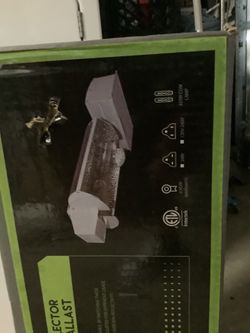 630W CMH REFLECTOR AND BUILT IN BALLAST!!! Grow light