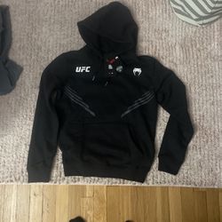 Women’s UFC Sweatshirt 