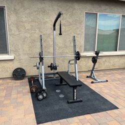 Weight bench/squat rack