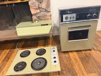 1970s Avocado Green Whirlpool set