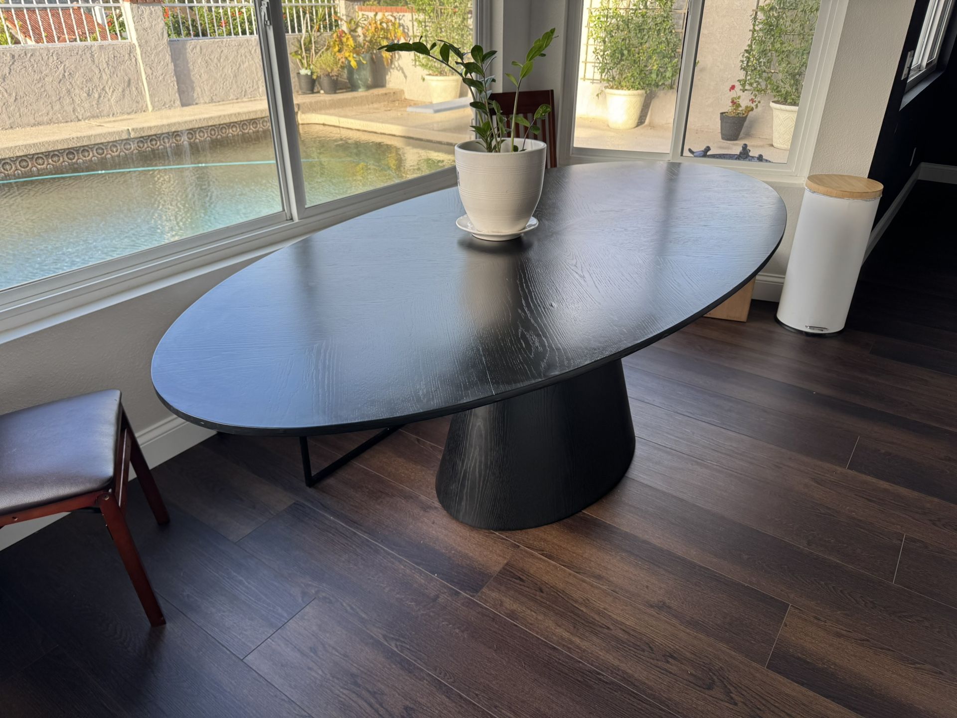 Modern Black Oval Dining Table