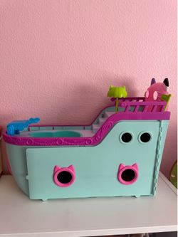 Gabbie dollhouse boat