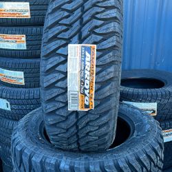 35/12.50R20 M/T