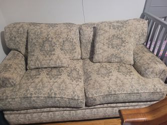 Sofa  With Pillows