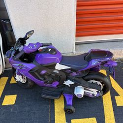 Black Panther 6V Battery Motorcycle Ride On, Marvel Legacy Collection