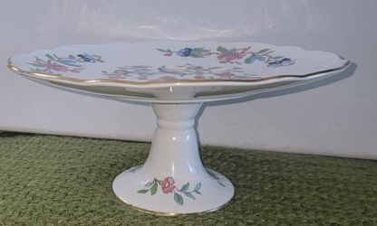 PEDESTAL CAKE BY AYNSLEY ENGLAND