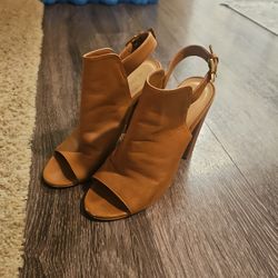 Sandals Aldo Heel Tan Shoe Size 7