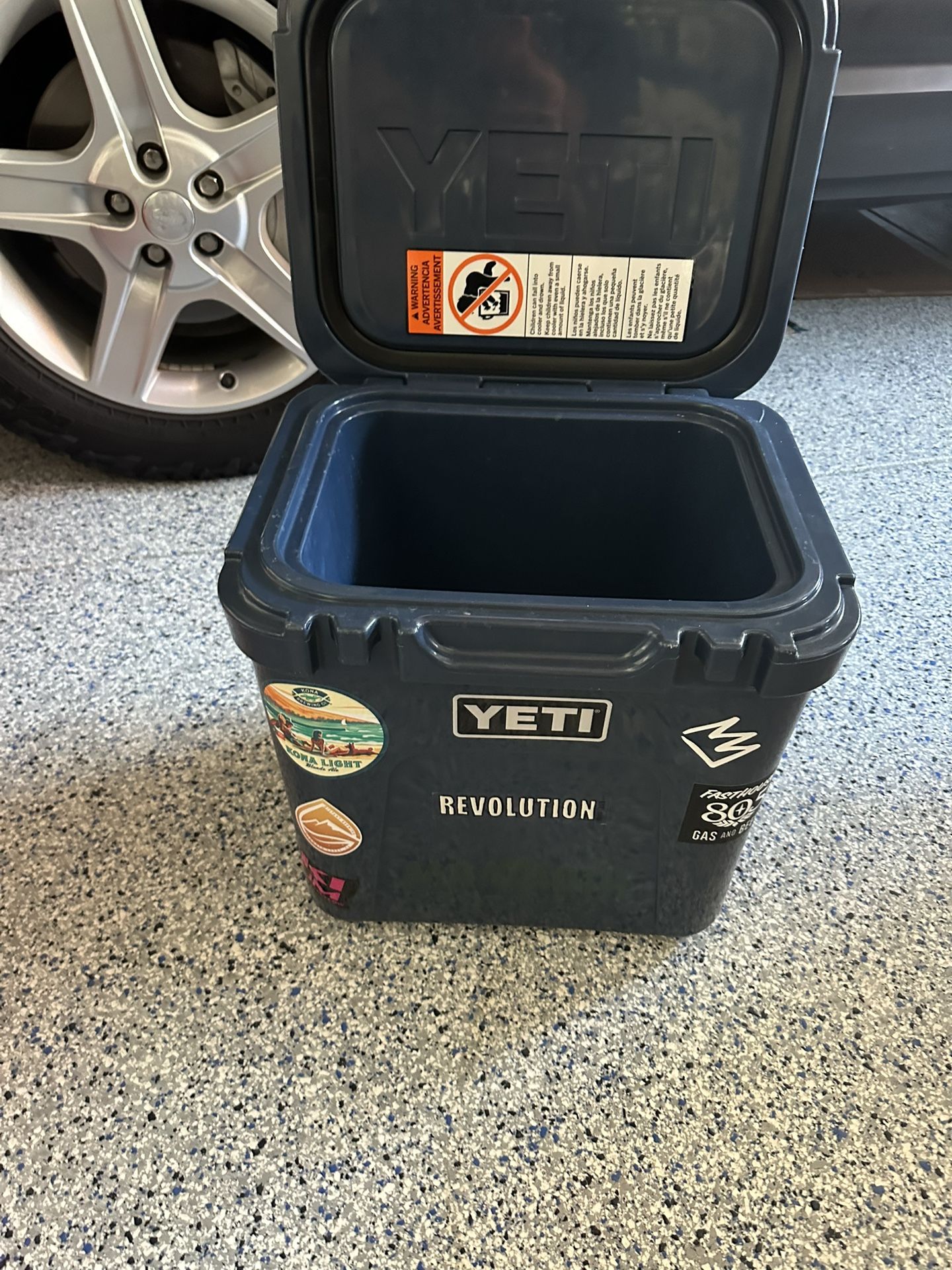 Yeti (24) & Yeti Knockoff (45) coolers SALE PENDING. NO MORE MESSAGES FOR NOW PLS