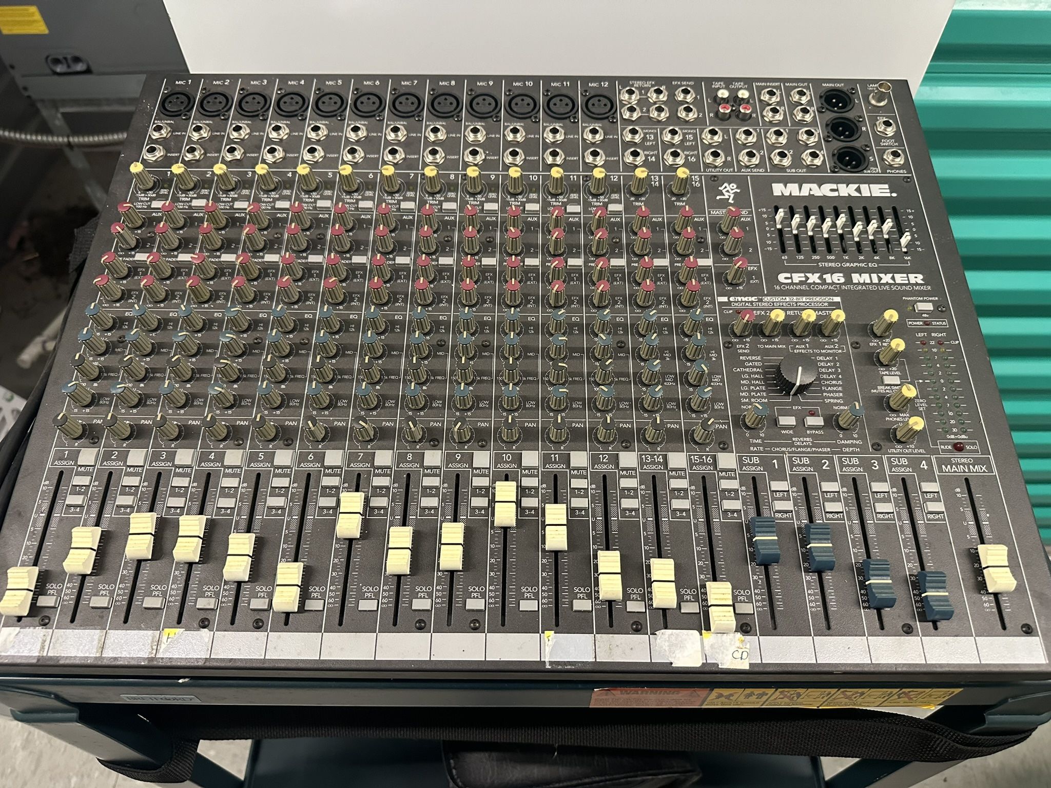 Mackie CFX-16 Mic/Line Mixer/Amplifier Board