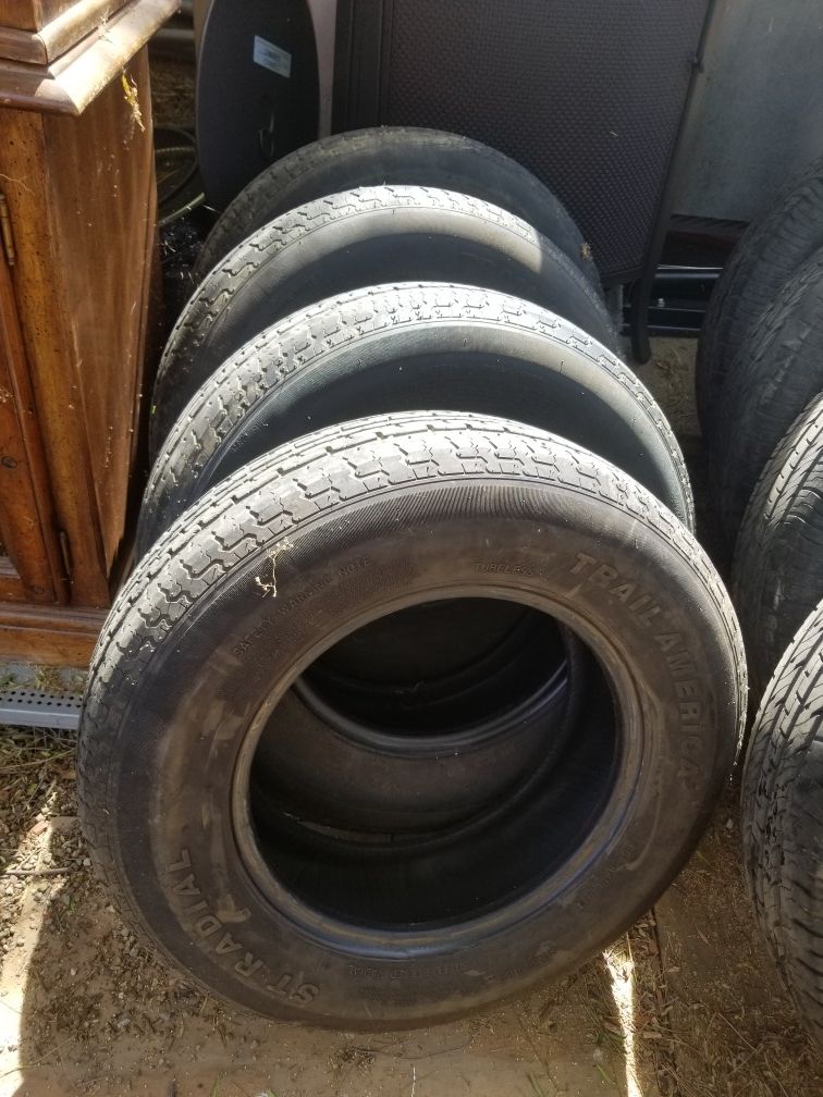 Trailer tire..st205 75 r 15..used