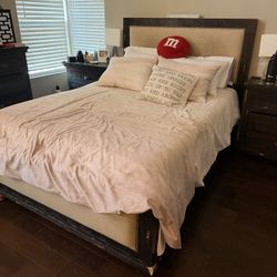 Queen bed For Sale 