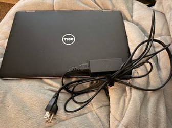 Dell Inspiron 15.6” 2-in-1 Touchscreen Laptop – Intel Core i7 / 8GB RAM / 1TB