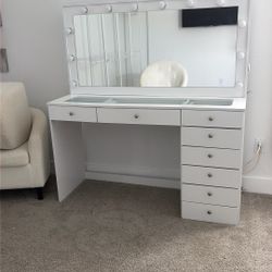 Furniture For Make Up