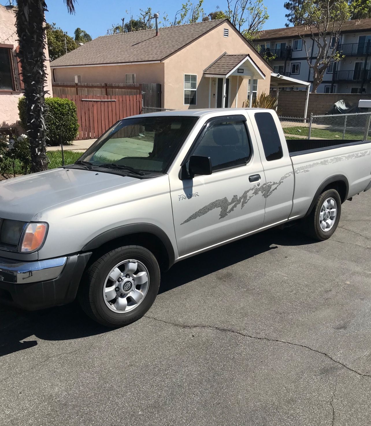 1999 Nissan Frontier