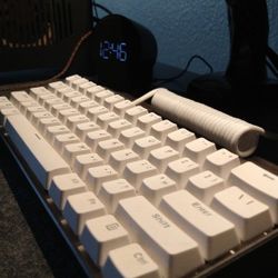 White Double Shot PBT Key caps For Mechanical Keyboard 60% 65% 100%