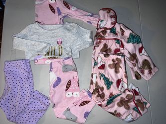 3 Sets Of Pajamas 12 Months