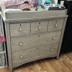 Baby Dresser W/ Changing Top