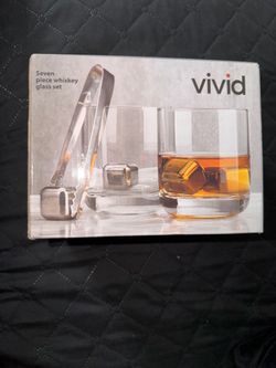 Vivid seven-piece whiskey glass set