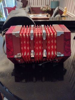 Concertina Accordion